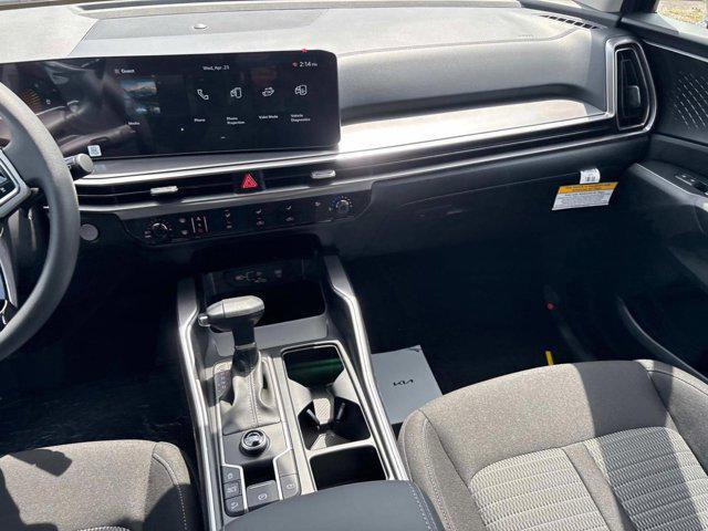 new 2025 Kia Sorento car, priced at $33,764