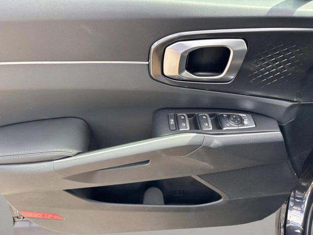 new 2025 Kia Sorento car, priced at $33,764