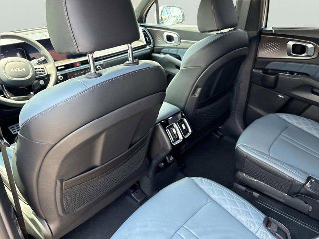 new 2025 Kia Sorento Hybrid car, priced at $46,650