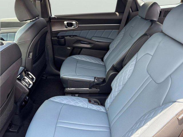 new 2025 Kia Sorento Hybrid car, priced at $46,650