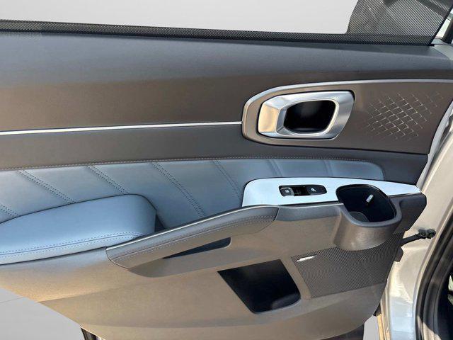 new 2025 Kia Sorento Hybrid car, priced at $46,650