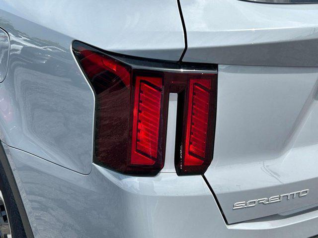 new 2025 Kia Sorento car, priced at $36,325