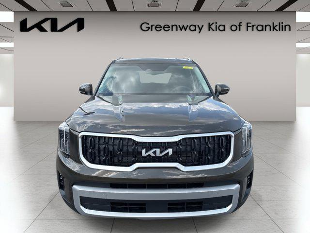 new 2025 Kia Telluride car, priced at $43,880