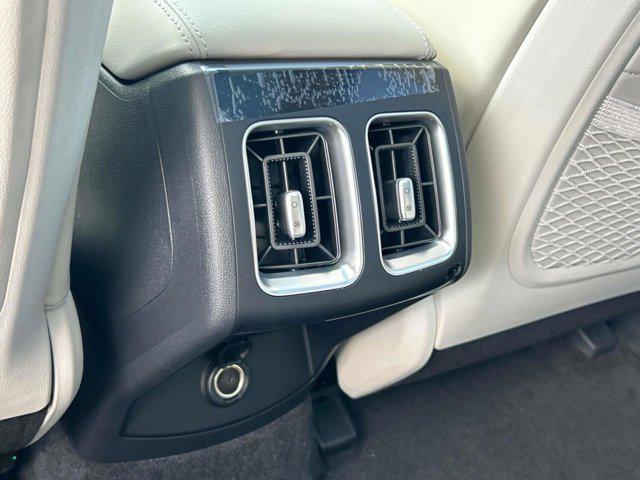 new 2025 Kia Sorento car, priced at $35,830