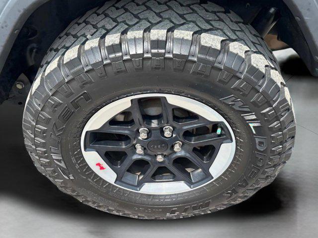used 2020 Jeep Wrangler Unlimited car, priced at $25,700