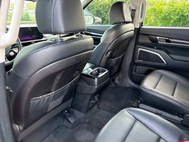 used 2024 Kia Telluride car, priced at $35,000