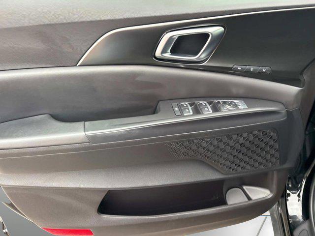 new 2025 Kia Carnival Hybrid car, priced at $49,755