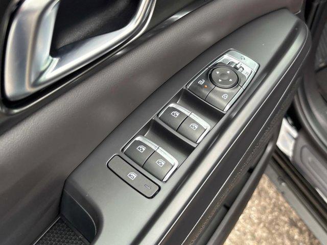 new 2025 Kia Carnival Hybrid car, priced at $49,755