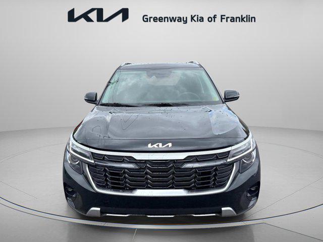 new 2025 Kia Seltos car, priced at $27,720