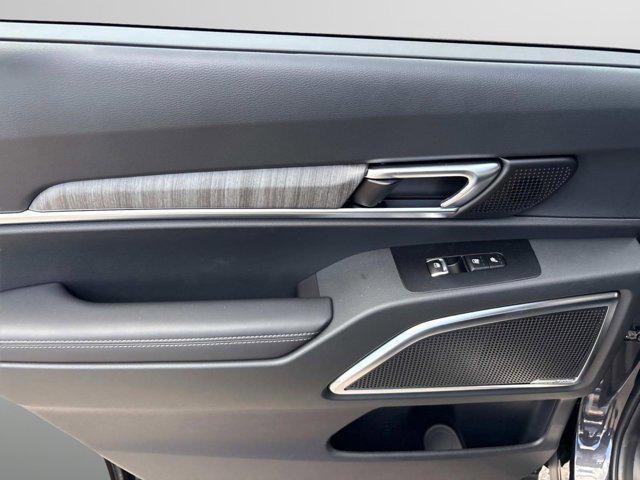 new 2025 Kia Telluride car, priced at $52,280