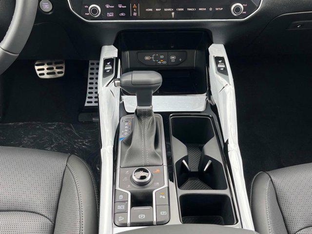 new 2024 Kia Sorento car, priced at $41,900
