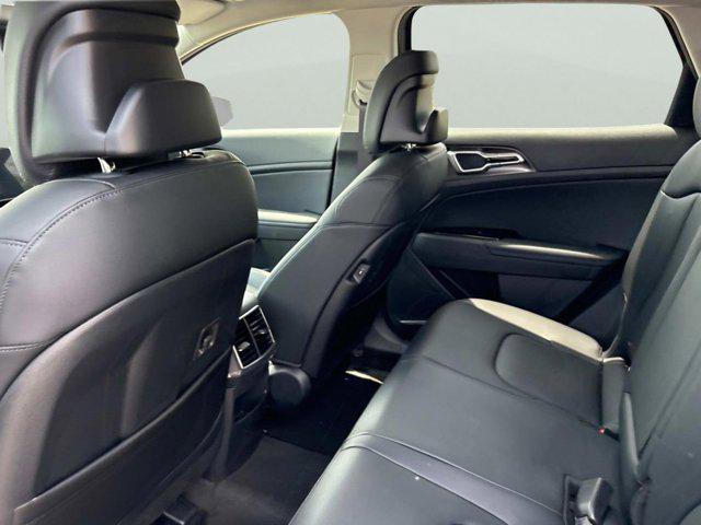 new 2025 Kia Sportage Hybrid car, priced at $32,950