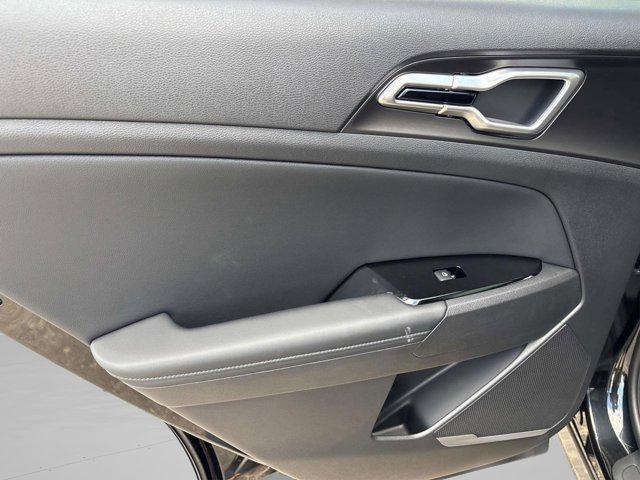 new 2025 Kia Sportage Hybrid car, priced at $34,517