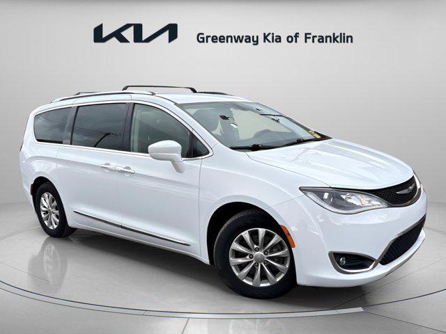 used 2019 Chrysler Pacifica car, priced at $13,000