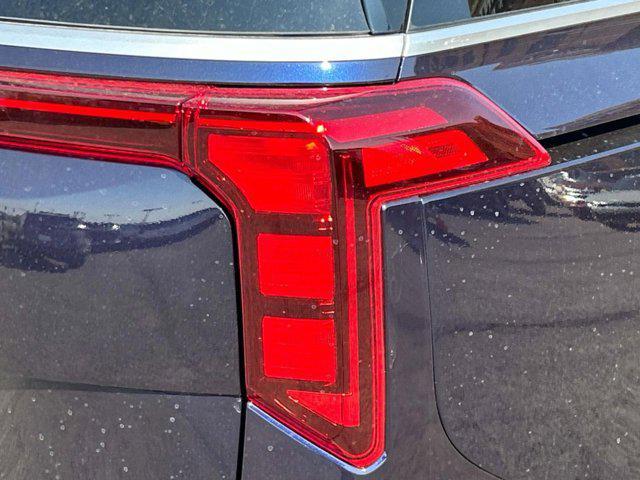 new 2026 Kia Carnival car, priced at $36,994