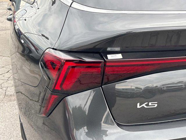 new 2025 Kia K5 car, priced at $27,550