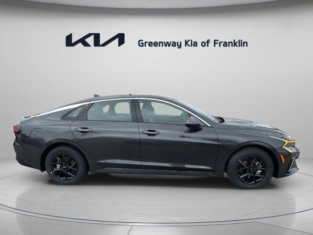 new 2025 Kia K5 car, priced at $27,550