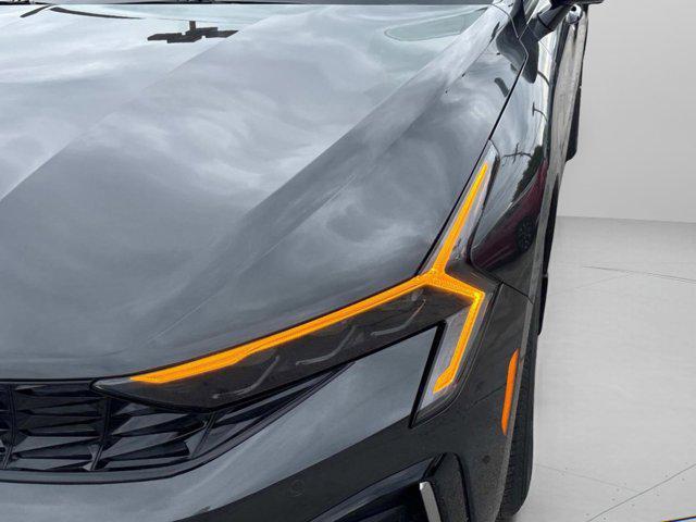 new 2025 Kia K5 car, priced at $27,550
