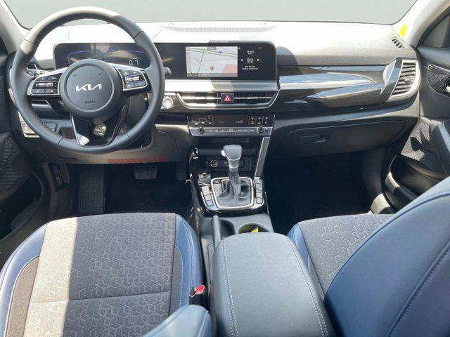 new 2025 Kia Seltos car, priced at $27,980
