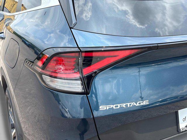 new 2025 Kia Sportage Hybrid car, priced at $35,510