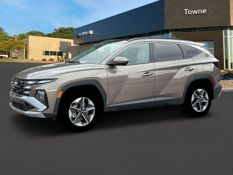 new 2025 Hyundai Tucson Hybrid car, priced at $38,065