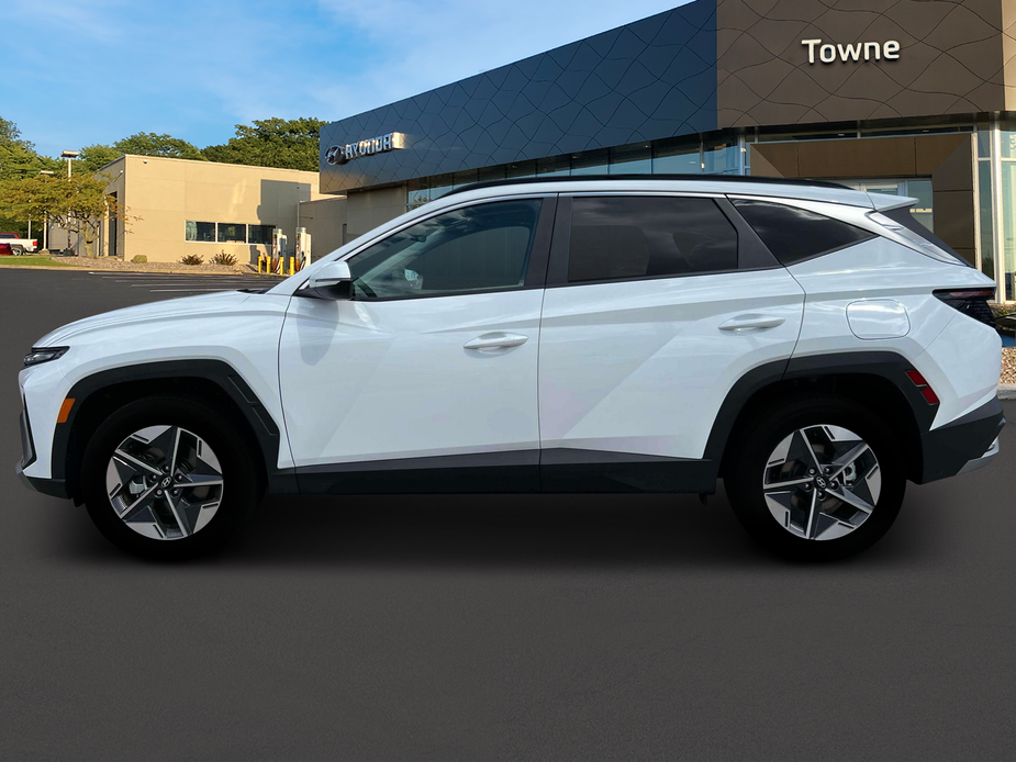 new 2025 Hyundai Tucson Hybrid car, priced at $38,465