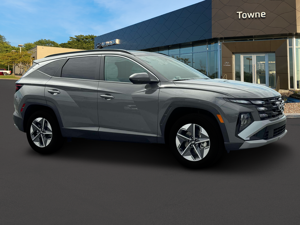 new 2025 Hyundai Tucson car, priced at $33,045