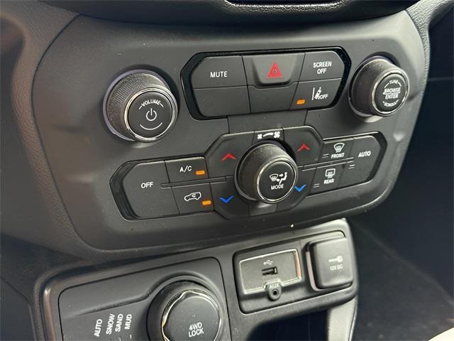 used 2021 Jeep Renegade car, priced at $19,633