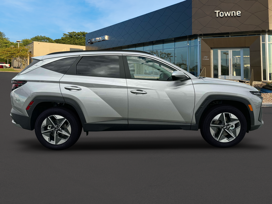 new 2025 Hyundai Tucson car, priced at $34,154