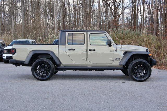 used 2020 Jeep Gladiator car, priced at $31,924