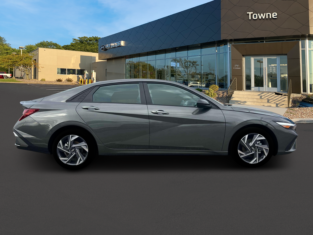 new 2025 Hyundai Elantra car, priced at $25,020