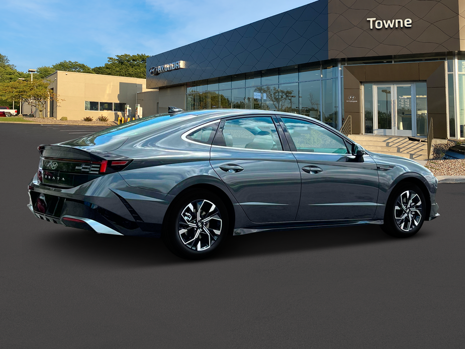 new 2024 Hyundai Sonata car, priced at $29,220