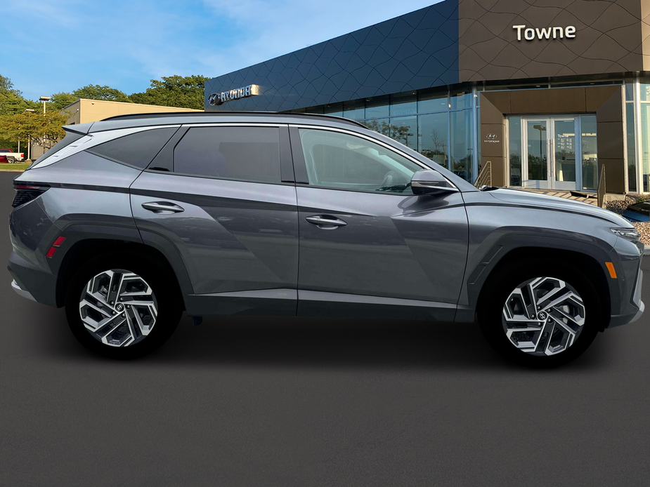 new 2025 Hyundai Tucson Hybrid car, priced at $43,205