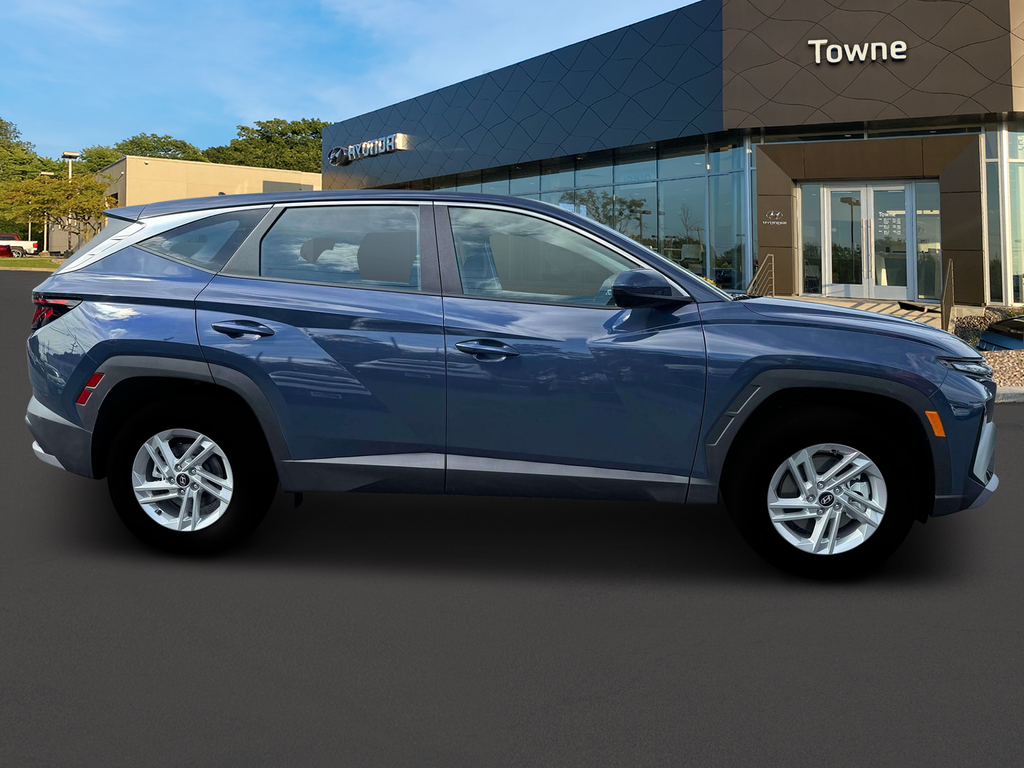 new 2025 Hyundai Tucson car, priced at $30,545