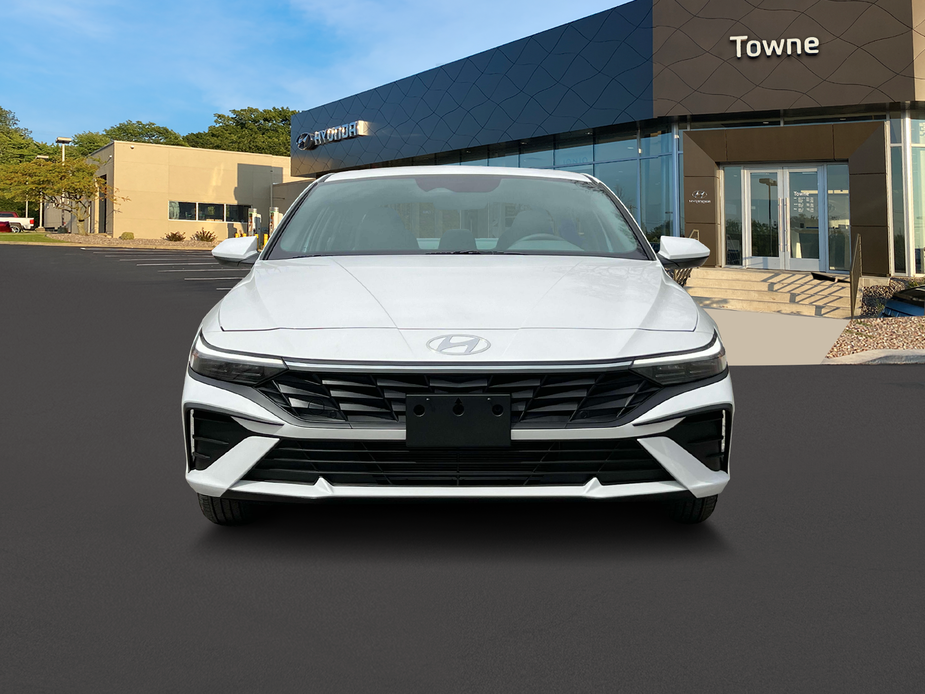 new 2024 Hyundai Elantra car, priced at $27,485