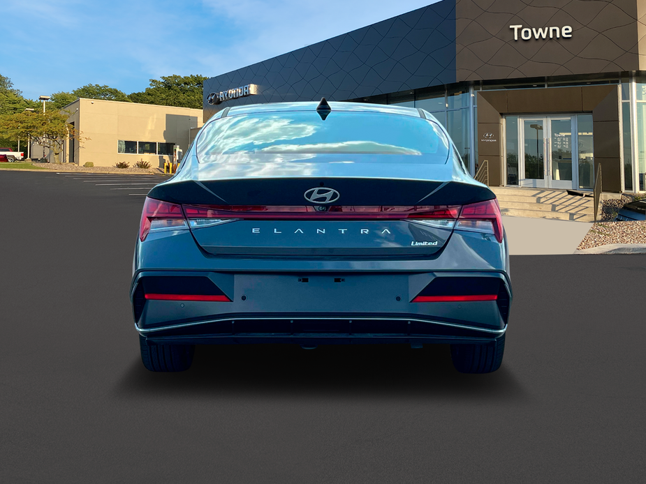 new 2024 Hyundai Elantra car, priced at $28,760