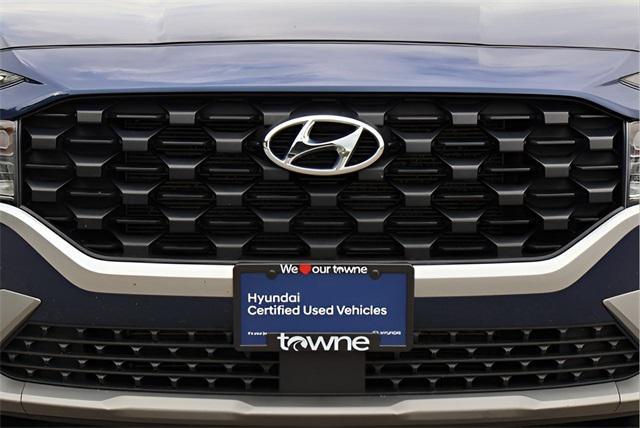 used 2021 Hyundai Santa Fe car, priced at $18,960