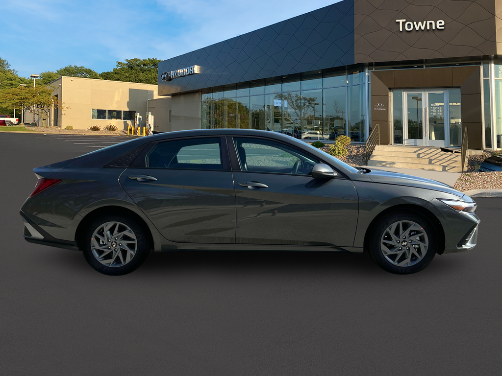new 2025 Hyundai ELANTRA HEV car, priced at $24,265