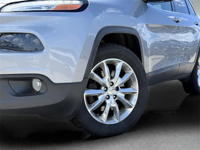 used 2016 Jeep Cherokee car, priced at $13,240