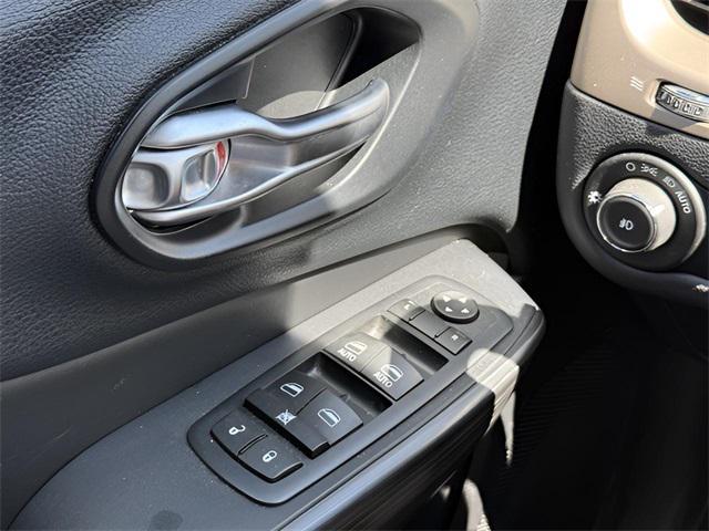 used 2016 Jeep Cherokee car, priced at $13,240