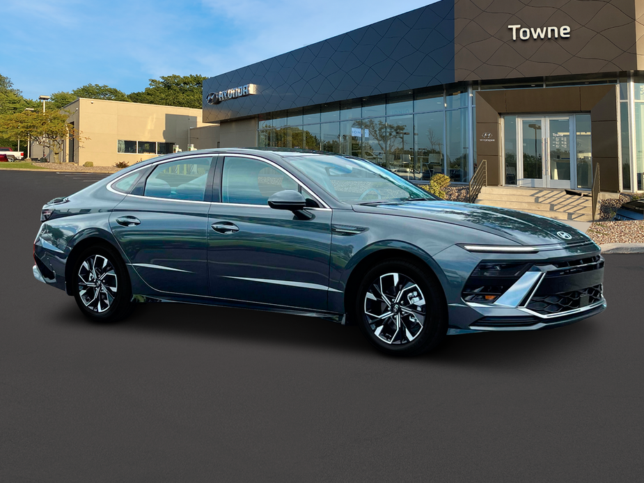 new 2025 Hyundai Sonata car, priced at $30,950