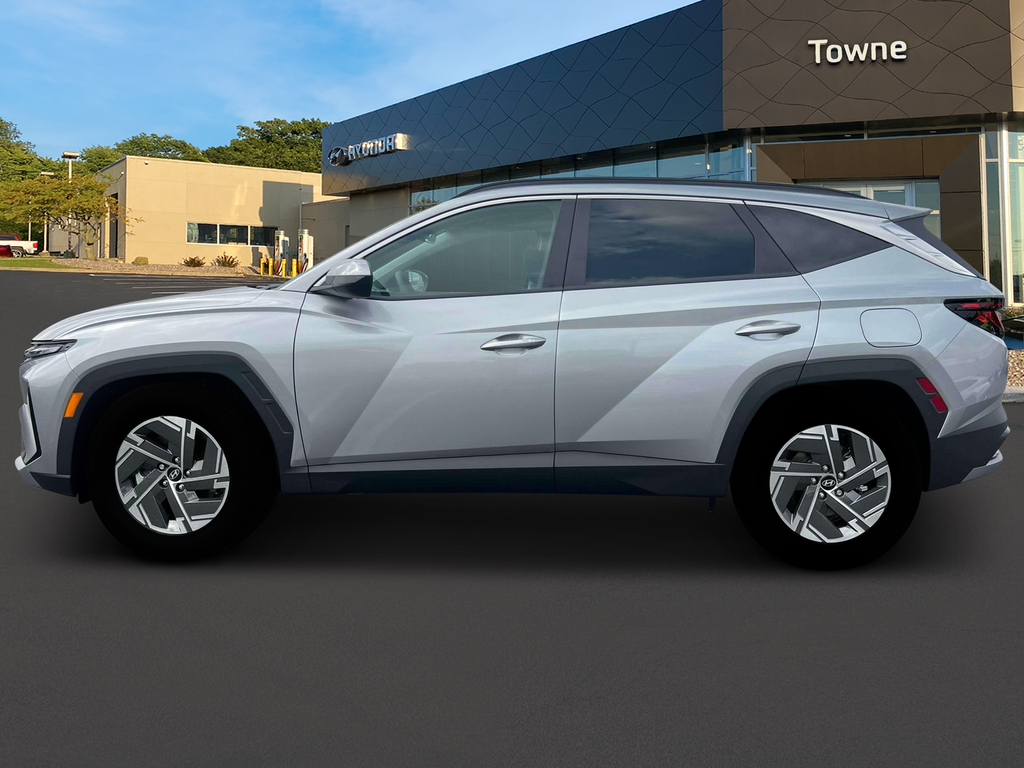 new 2025 Hyundai TUCSON Hybrid car, priced at $35,250