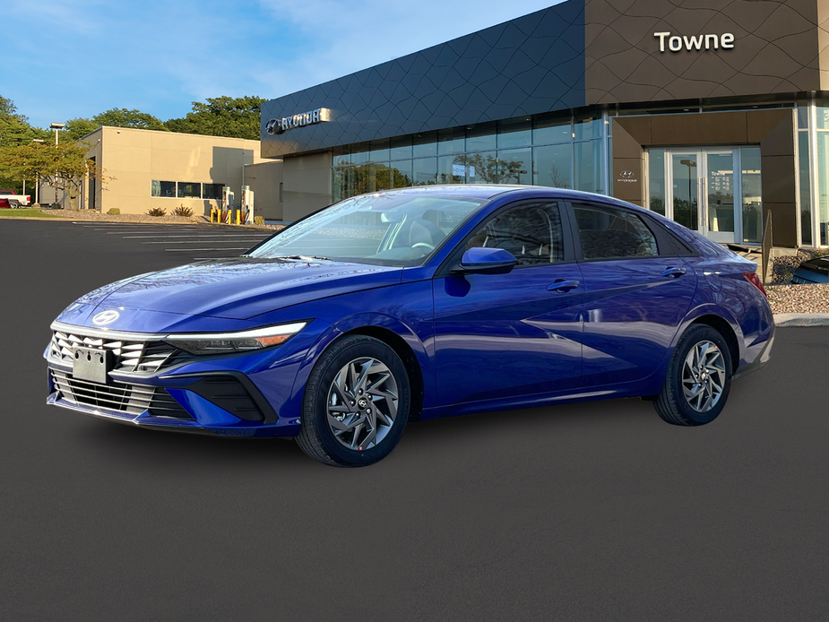 new 2024 Hyundai Elantra car, priced at $26,985