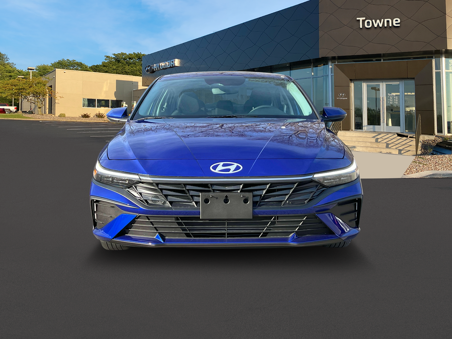 new 2024 Hyundai Elantra car, priced at $26,985