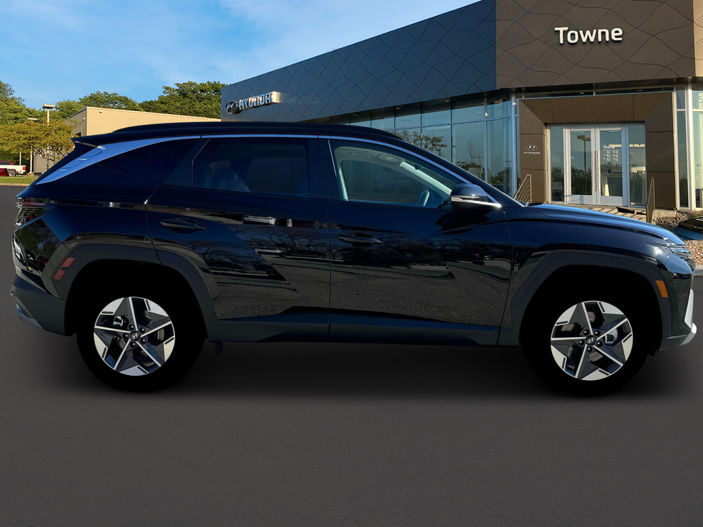 new 2025 Hyundai Tucson car, priced at $36,615