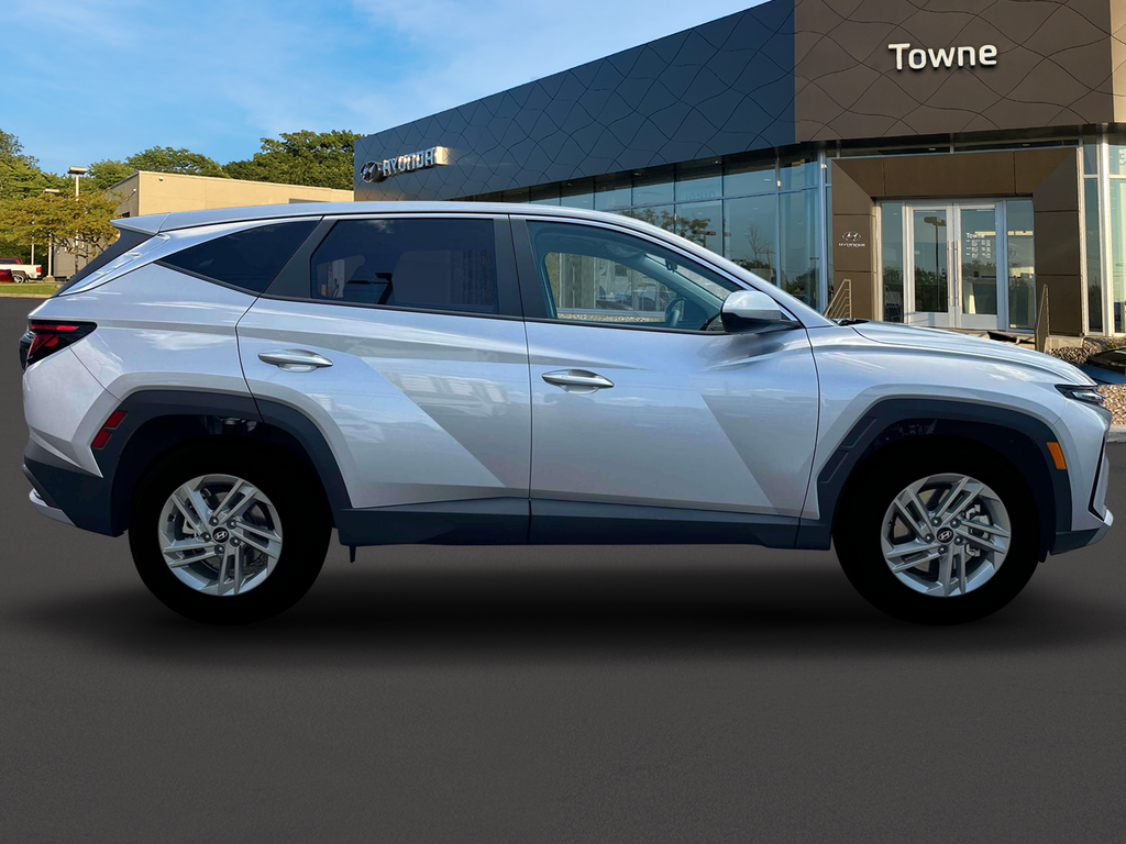 new 2025 Hyundai Tucson car, priced at $30,545