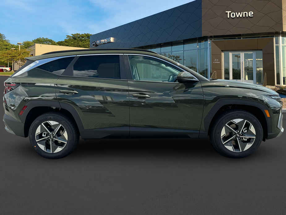 new 2025 Hyundai Tucson car, priced at $33,880