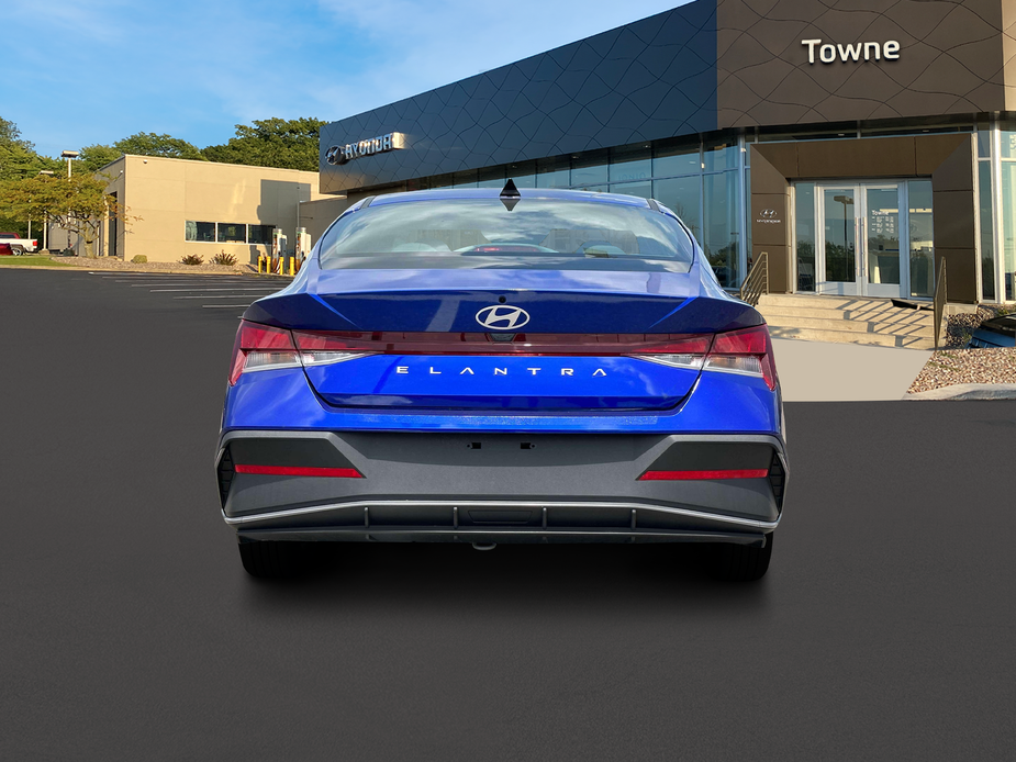 new 2024 Hyundai Elantra car, priced at $23,340