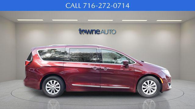 used 2018 Chrysler Pacifica car, priced at $14,417