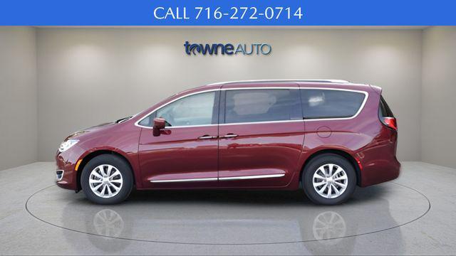 used 2018 Chrysler Pacifica car, priced at $14,417